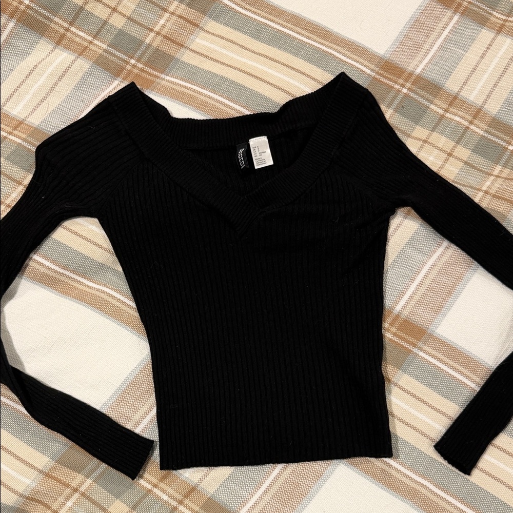 Black Ribbed Women's Top (Cropped)